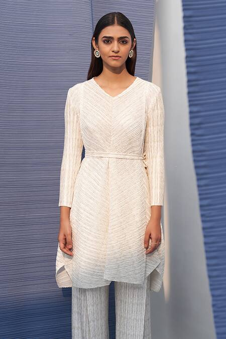 Buy_Pleats By Aruni_White Polyester V Neck Pleated Long Top And Pant Set_Online_at_Aza_Fashions