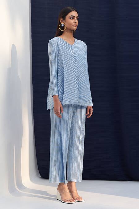 Pleats By Aruni_Blue Polyester V Neck Metallic Top And Culottes Set_Online_at_Aza_Fashions