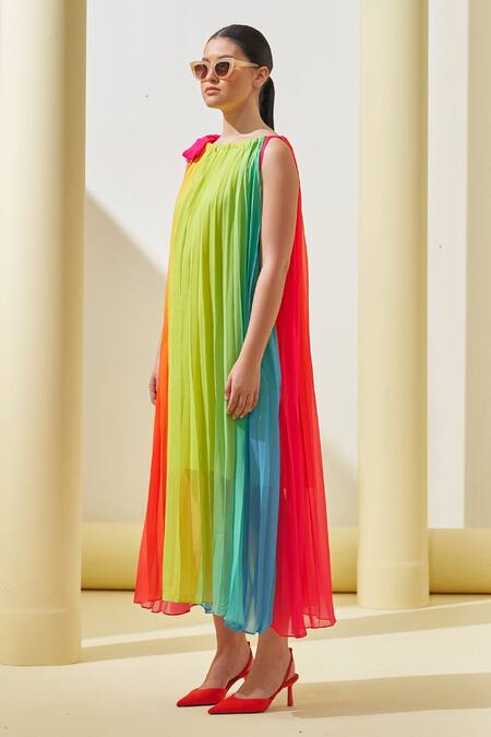 Buy_Pleats By Aruni_Yellow Georgette Round Neck Textured Pleated Ombre Dress_Online_at_Aza_Fashions