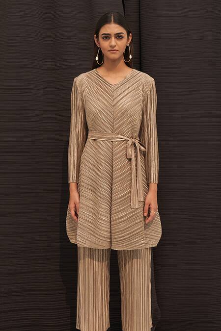 Buy Pleats By Aruni Gold Polyester V Neck Metallic Pleated Top And Pant Set Online at Aza Fashions Buy_Pleats By Aruni_Gold Polyester V Neck Metallic Pleated Top And Pant Set_Online_at_Aza_Fashions