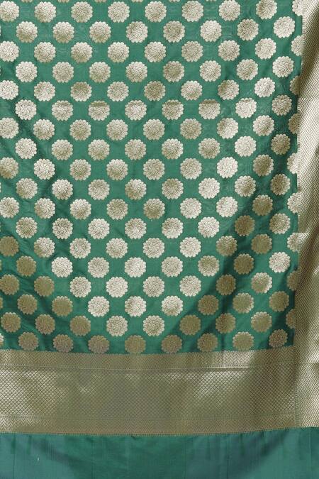 Buy Naintara Bajaj Green Zari, Tassels Banarasi Art Silk Floral Dupatta Online at Aza Fashions Buy_Naintara Bajaj_Green Zari, Tassels Banarasi Art Silk Floral Dupatta _Online_at_Aza_Fashions