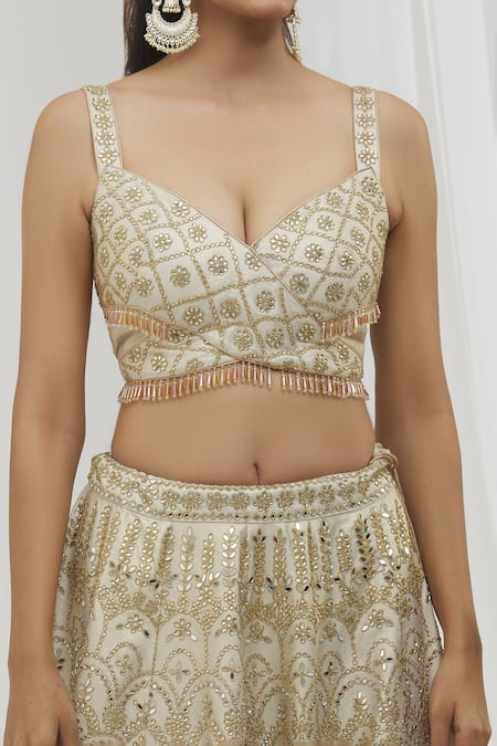 Shop_Vandana Sethi_Ivory Silk Embroidery, Mirrors Sweetheart Neck Work Bridal Lehenga Set _Online_at_Aza_Fashions