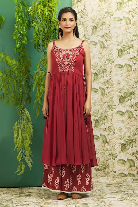 Alaya Advani Red Cotton, Organza Embroidery, Mirrors Scoop Strappy Bodice Kurta Palazzo Set Online at Aza Fashions Alaya Advani_Red Cotton, Organza Embroidery, Mirrors Scoop Strappy Bodice Kurta Palazzo Set_Online_at_Aza_Fashions