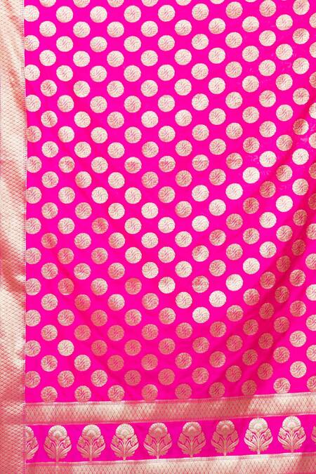 Buy Naintara Bajaj Pink Zari, Fringe Metallic Floral Banarasi Art Silk Dupatta Online at Aza Fashions Buy_Naintara Bajaj_Pink Zari, Fringe Metallic Floral Banarasi Art Silk Dupatta _Online_at_Aza_Fashions