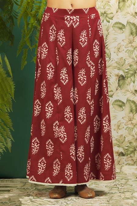 Alaya Advani Red Cotton, Organza Embroidery, Mirrors Scoop Strappy Bodice Kurta Palazzo Set at Aza Fashions Alaya Advani_Red Cotton, Organza Embroidery, Mirrors Scoop Strappy Bodice Kurta Palazzo Set_at_Aza_Fashions