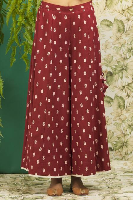 Alaya Advani_Red Cotton Embroidery, Mirrors V-neck Side Slit Kurta Palazzo Set_at_Aza_Fashions