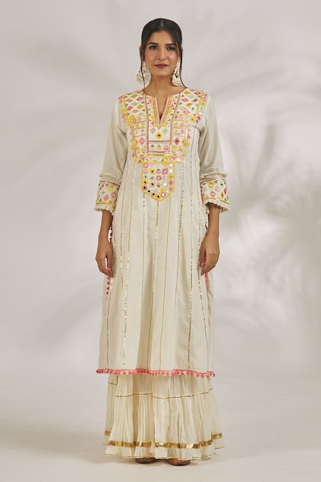 Buy_Gopi Vaid_Ivory Cotton Tassels, Pom-poms V-neck Adah Thread Embroidered Kurta With Sharara _Online_at_Aza_Fashions