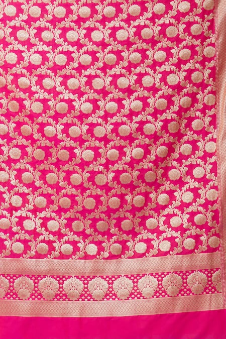 Buy_Naintara Bajaj_Pink Brocade Zari, Tassels Metallic Botanical Woven Dupatta _Online_at_Aza_Fashions