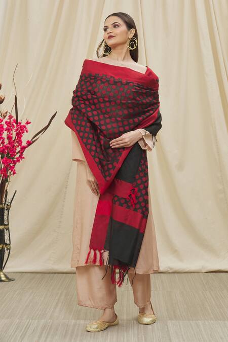 Naintara Bajaj_Black Cotton, Silk Embroidery Floral Woven Dupatta _Online_at_Aza_Fashions