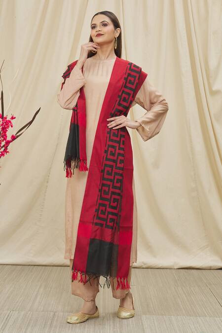 Naintara Bajaj Black Maze Woven Dupatta Online at Aza Fashions Naintara Bajaj_Black Maze Woven Dupatta _Online_at_Aza_Fashions