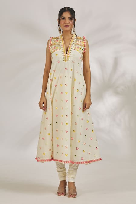 Gopi Vaid Ivory Lycra, Cotton Mahi Thread Embroidered Motif Anarkali With Churidar at Aza Fashions Gopi Vaid_Ivory Lycra, Cotton Mahi Thread Embroidered Motif Anarkali With Churidar_at_Aza_Fashions