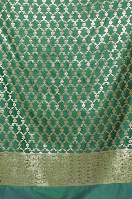 Buy Naintara Bajaj Green Brocade, Silk Zari, Fringe Botanic Pattern Banarasi Art Dupatta Online at Aza Fashions Buy_Naintara Bajaj_Green Brocade, Silk Zari, Fringe Botanic Pattern Banarasi Art Dupatta _Online_at_Aza_Fashions