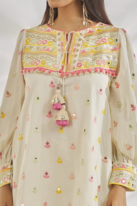 Shop_Gopi Vaid_Ivory Cotton Tassels, Pom-poms Round Shehnaz Mirror And Thread Embroidered Dress _Online_at_Aza_Fashions