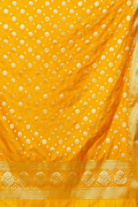 Buy Naintara Bajaj Yellow Brocade Zari, Fringe Banarasi Art Silk Floral Woven Dupatta Online at Aza Fashions Buy_Naintara Bajaj_Yellow Brocade Zari, Fringe Banarasi Art Silk Floral Woven Dupatta _Online_at_Aza_Fashions