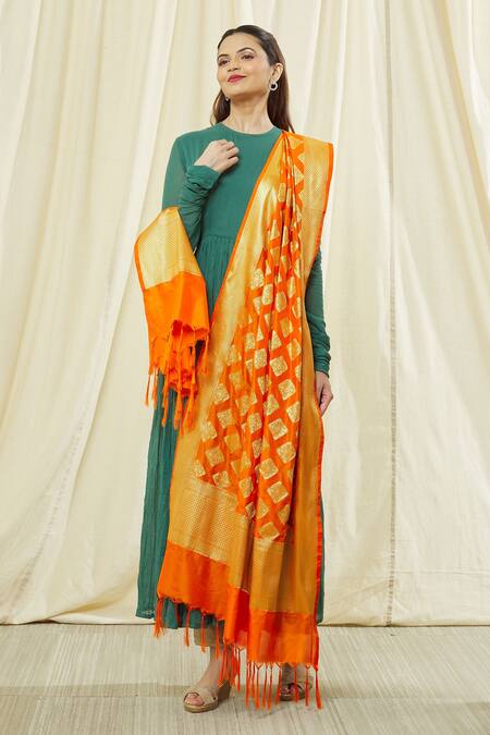 Naintara Bajaj_Orange Brocade Zari, Fringe Banarasi Art Silk Woven Floral Dupatta _Online_at_Aza_Fashions
