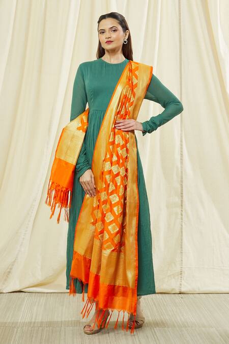 Buy_Naintara Bajaj_Orange Brocade Zari, Fringe Banarasi Art Silk Woven Floral Dupatta _Online_at_Aza_Fashions