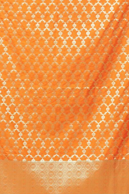 Buy Naintara Bajaj Orange Brocade Zari, Fringe Floral Woven Banarasi Art Silk Dupatta Online at Aza Fashions Buy_Naintara Bajaj_Orange Brocade Zari, Fringe Floral Woven Banarasi Art Silk Dupatta _Online_at_Aza_Fashions