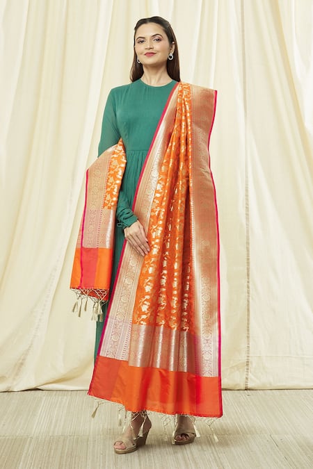 Naintara Bajaj_Orange Silk Fringe Floral Woven Dupatta With Hem _Online_at_Aza_Fashions