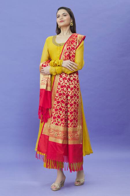 Naintara Bajaj Red Silk Fringe Floral Vine Pattern Dupatta Online at Aza Fashions Naintara Bajaj_Red Silk Fringe Floral Vine Pattern Dupatta _Online_at_Aza_Fashions