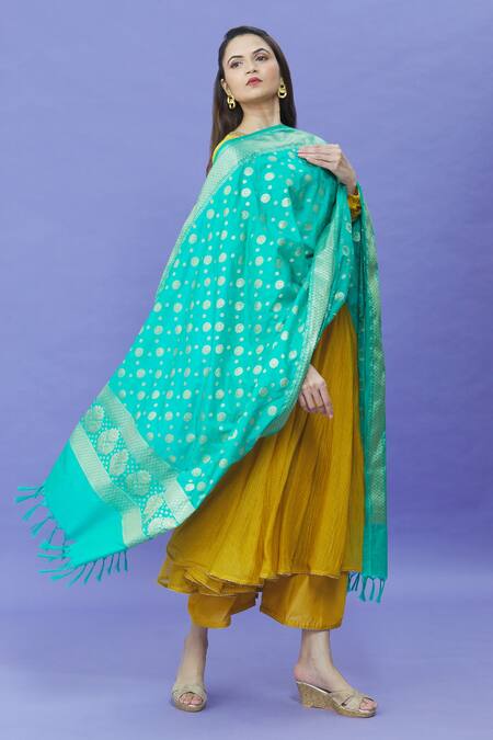 Naintara Bajaj Green Brocade Embroidery Garden Woven Dupatta Online at Aza Fashions Naintara Bajaj_Green Brocade Embroidery Garden Woven Dupatta _Online_at_Aza_Fashions