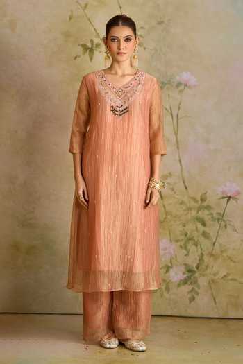 Buy_Samyukta Singhania_Peach Tissue V-neck, Yes Embroidered Kurta Palazzo Set _Online_at_Aza_Fashions