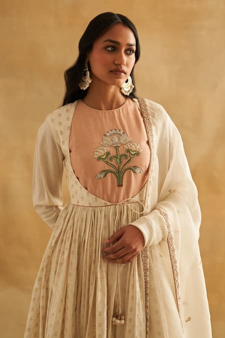 Shop Taisha Off White , Organza Pearls, Lotus Yoke Anarkali Churidar Set Online at Aza Fashions Shop_Taisha_Off White , Organza Pearls, Lotus Yoke Anarkali Churidar Set _Online_at_Aza_Fashions