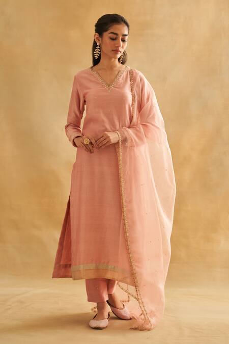 Buy Taisha Pink Chanderi Cotton, Silk Organza Pearls Split Embellished Kurta Churidar Set Online at Aza Fashions Buy_Taisha_Pink Chanderi Cotton, Silk Organza Pearls Split Embellished Kurta Churidar Set _Online_at_Aza_Fashions