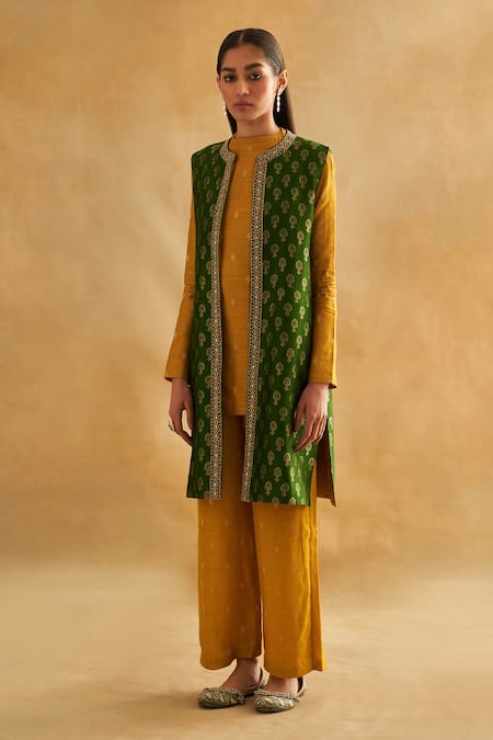 Buy Taisha Green Mohair, Silk Embroidery Round Neck Floral Pattern Reversable Jacket Online at Aza Fashions Buy_Taisha_Green Mohair, Silk Embroidery Round Neck Floral Pattern Reversable Jacket _Online_at_Aza_Fashions