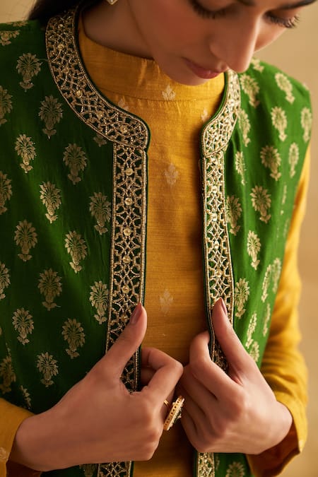 Shop Taisha Green Mohair, Silk Embroidery Round Neck Floral Pattern Reversable Jacket Online at Aza Fashions Shop_Taisha_Green Mohair, Silk Embroidery Round Neck Floral Pattern Reversable Jacket _Online_at_Aza_Fashions