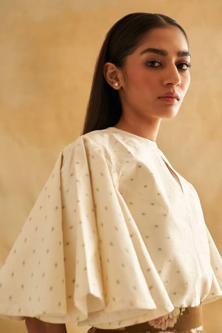 Buy Taisha Multi Color Georgette, Silk Round Neck Floral Print Pant With Woven Top Buy_Taisha_Multi Color Georgette, Silk Round Neck Floral Print Pant With Woven Top