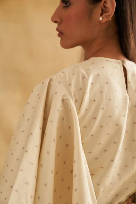 Shop Taisha Multi Color Georgette, Silk Round Neck Floral Print Pant With Woven Top Shop_Taisha_Multi Color Georgette, Silk Round Neck Floral Print Pant With Woven Top