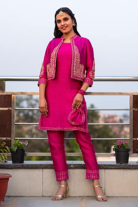 Kefi Collections_Pink , Chanderi Embroidery Bandeau Neck Baani Short Jacket And Kurta Set_Online_at_Aza_Fashions