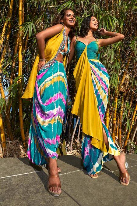 Buy_Babita Malkani_Green Crepe Sweetheart Neck Hand Dyed Textured Dress 