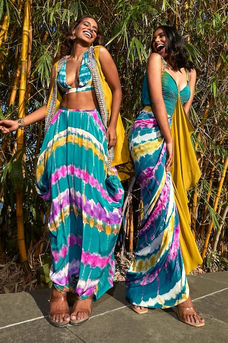 Shop_Babita Malkani_Green Crepe Sweetheart Neck Hand Dyed Textured Dress 