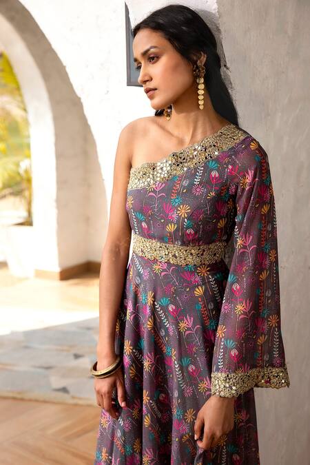 Basanti - Kapde Aur Koffee Grey Georgette Embroidery Asymmetric Floral Bloom Print Jumpsuit Online at Aza Fashions Basanti - Kapde Aur Koffee_Grey Georgette Embroidery Asymmetric Floral Bloom Print Jumpsuit_Online_at_Aza_Fashions