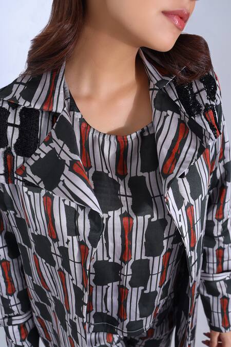 Studio Surbhi_Grey Georgette, Satin Embroidery Collared Embellished Lapel Jacket _at_Aza_Fashions