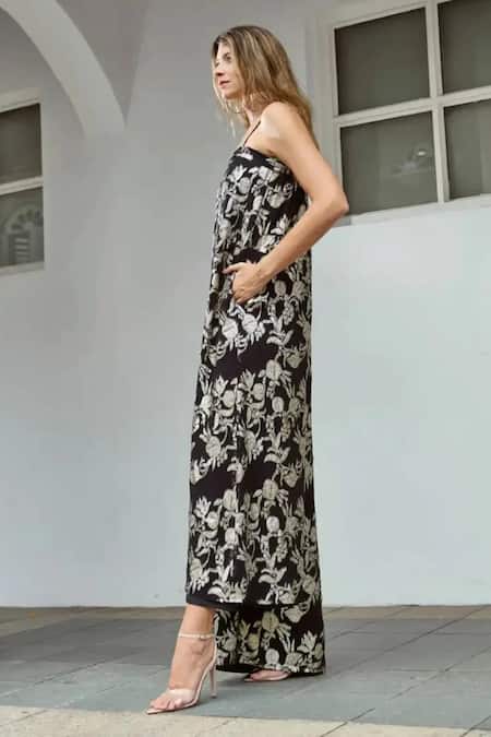 Style Junkiie Black Georgette Embroidery Square Neck Self Asymmetrical Jumpsuit Online at Aza Fashions Style Junkiie_Black Georgette Embroidery Square Neck Self Asymmetrical Jumpsuit _Online_at_Aza_Fashions