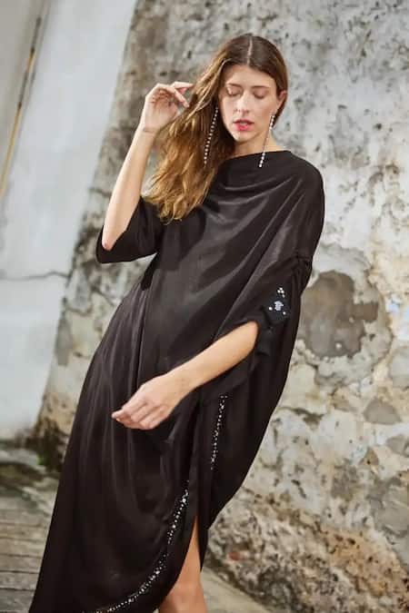 Style Junkiie Black Crepe Mirrors One Shoulder Asymmetrical Kaftan Online at Aza Fashions Style Junkiie_Black Crepe Mirrors One Shoulder Asymmetrical Kaftan _Online_at_Aza_Fashions
