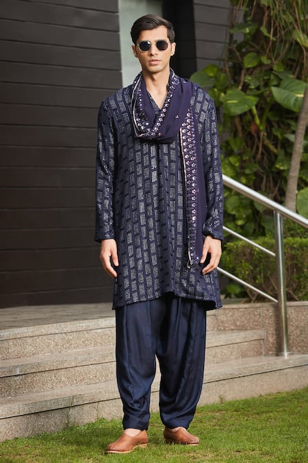 Buy Bohame Blue Georgette, Rayon Embroidery, Sequins Khara Chikankari Kurta Set Online at Aza Fashions Buy_Bohame_Blue Georgette, Rayon Embroidery, Sequins Khara Chikankari Kurta Set _Online_at_Aza_Fashions