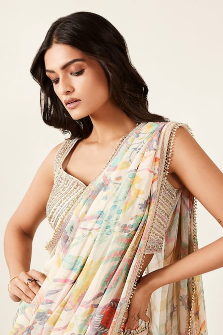 Basanti - Kapde Aur Koffee_Multi Color Georgette Cut Work, Botanical Floral Print Saree With Blouse_Online_at_Aza_Fashions
