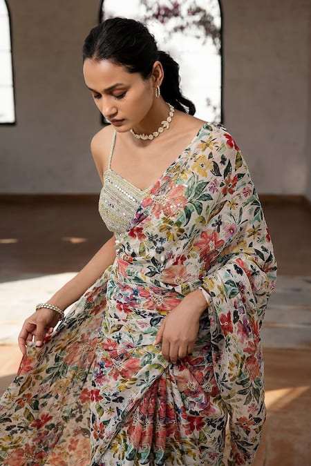 Basanti - Kapde Aur Koffee_Multi Color Viscose, Organza Beads, Mirrors Botanical Print Saree With Blouse_Online_at_Aza_Fashions