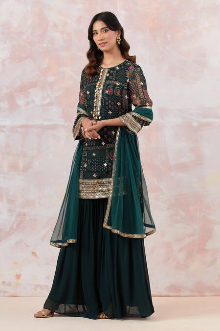 Basanti - Kapde Aur Koffee Green Georgette, Cotton Embroidery Round Neck Geometric Print Kurta Sharara Set at Aza Fashions Basanti - Kapde Aur Koffee_Green Georgette, Cotton Embroidery Round Neck Geometric Print Kurta Sharara Set_at_Aza_Fashions