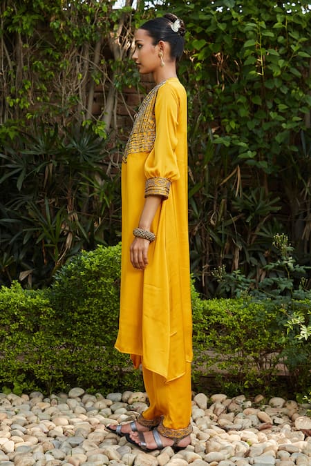 Buy Bohame Yellow Satin, Chiffon Beads V-neck Nadia Hand Embroidered Kurta And Pant Set Buy_Bohame_Yellow Satin, Chiffon Beads V-neck Nadia Hand Embroidered Kurta And Pant Set
