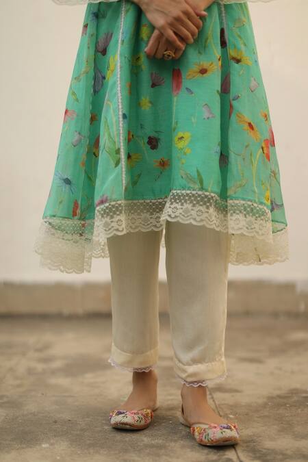 Begum_Green Kurta Chanderi Printed Watercolor Azra A-line Flared Set  _at_Aza_Fashions