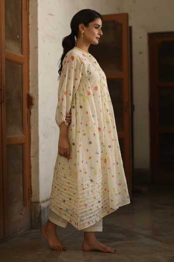 Buy_Begum_Ivory Kurta Kota Print And Embroidery Floral Faya Asymmetric Set 