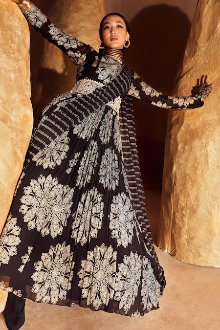 Buy Bhumika Sharma Black Georgette Embroidery, Beads, Zari, Pearls Tara Print Anarkali With Belt Buy_Bhumika Sharma_Black Georgette Embroidery, Beads, Zari, Pearls Tara Print Anarkali With Belt