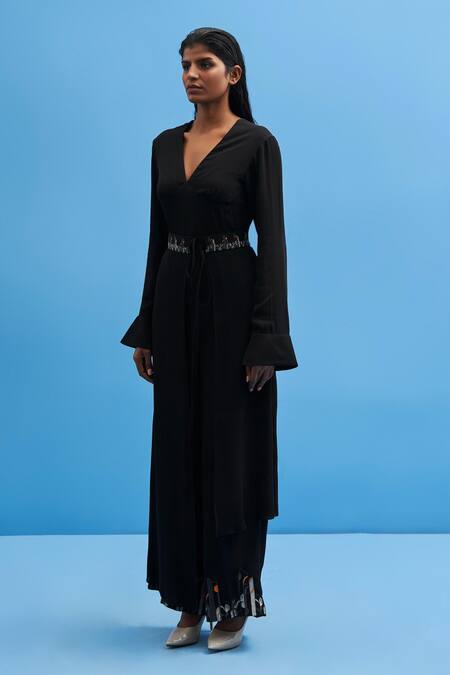 Buy Siddhant Agrawal Black Cotton Embroidery V-neck Chrysler Jumpsuit With Belt Online at Aza Fashions Buy_Siddhant Agrawal_Black Cotton Embroidery V-neck Chrysler Jumpsuit With Belt _Online_at_Aza_Fashions