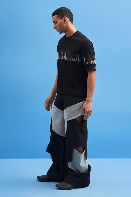 Buy_Siddhant Agrawal_Black Georgette, Rib Coastline Embroidered T-shirt _Online_at_Aza_Fashions