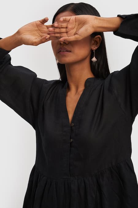 Shop_Reistor_Black Hemp Band Collar Tiered Dress_Online_at_Aza_Fashions