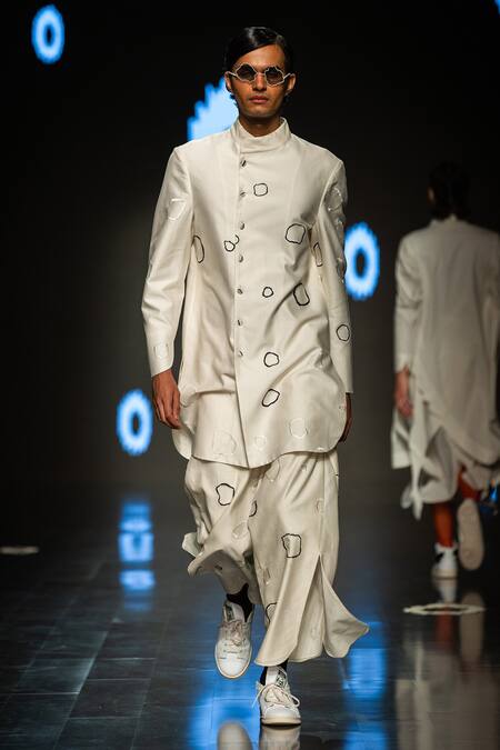 Antar Agni_Ivory Cotton, Silk Embroidery Moth Circles Shacket _Online_at_Aza_Fashions